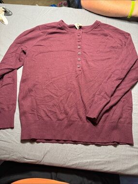 Herizon Classic Button-Front Long Sleeve Top - Burgundy